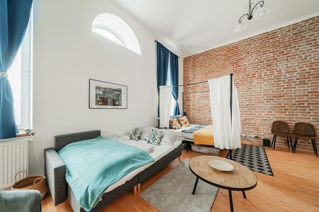 117 M² Near Nussdorferstrasse Appartement Wenen Buitenkant foto